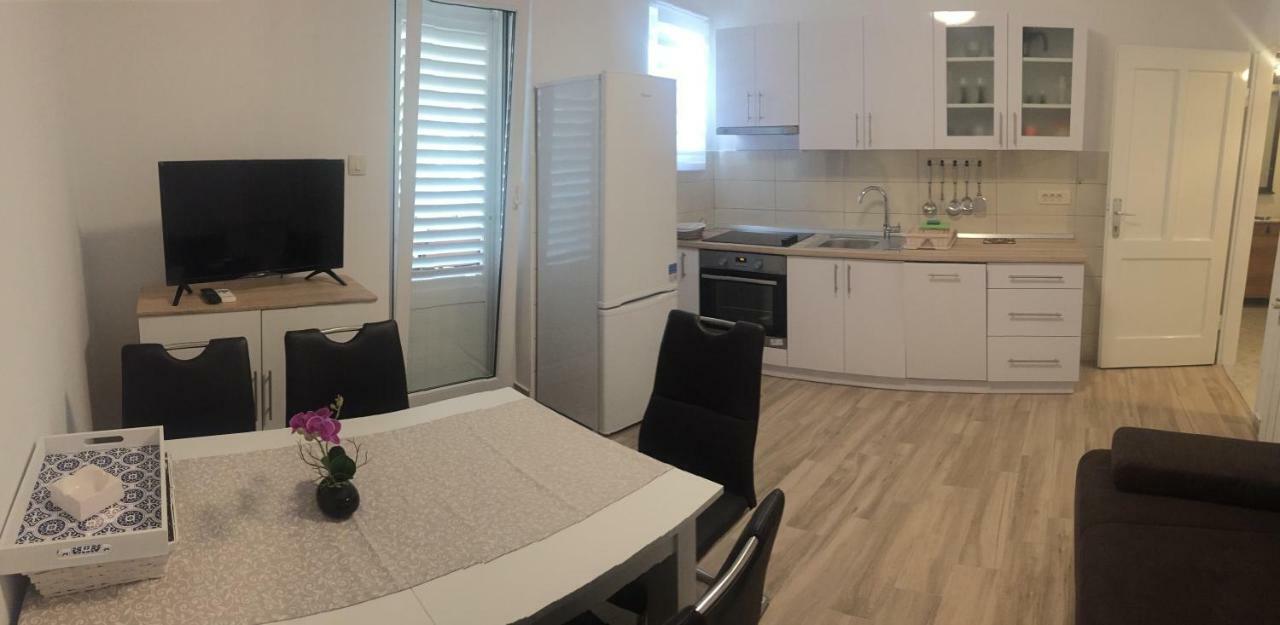 Apartments Matusan Palit Luaran gambar